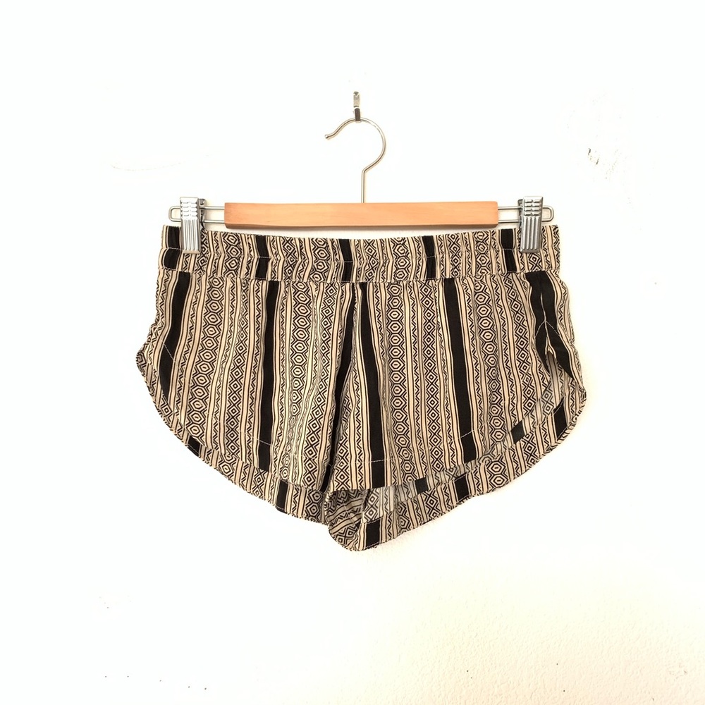 Acacia Makaha Shorts in Poly